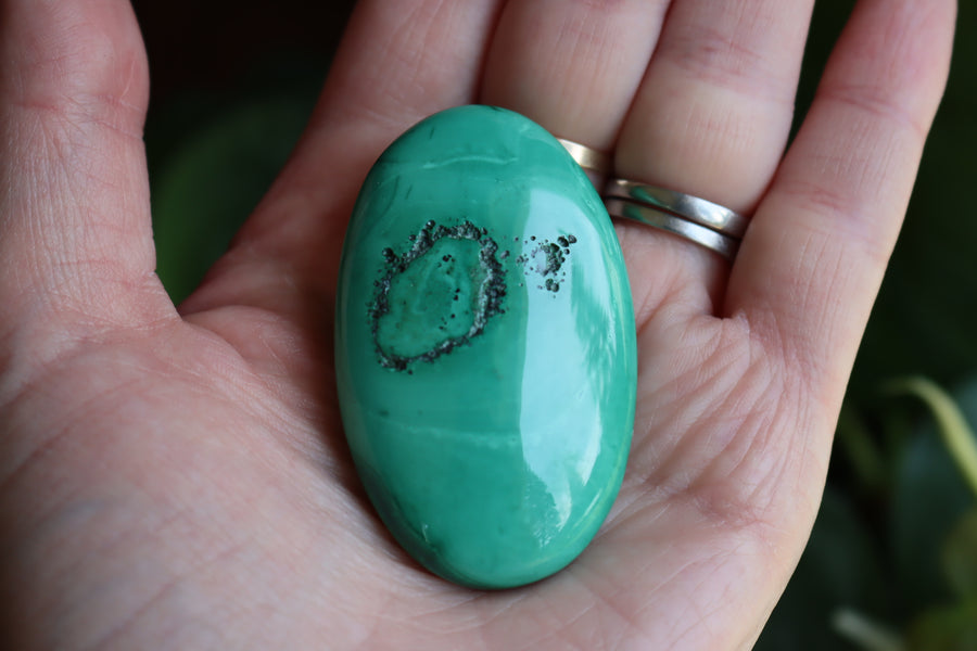 Malachite pocket stone 8 new