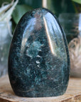 Green apatite free form 9 new