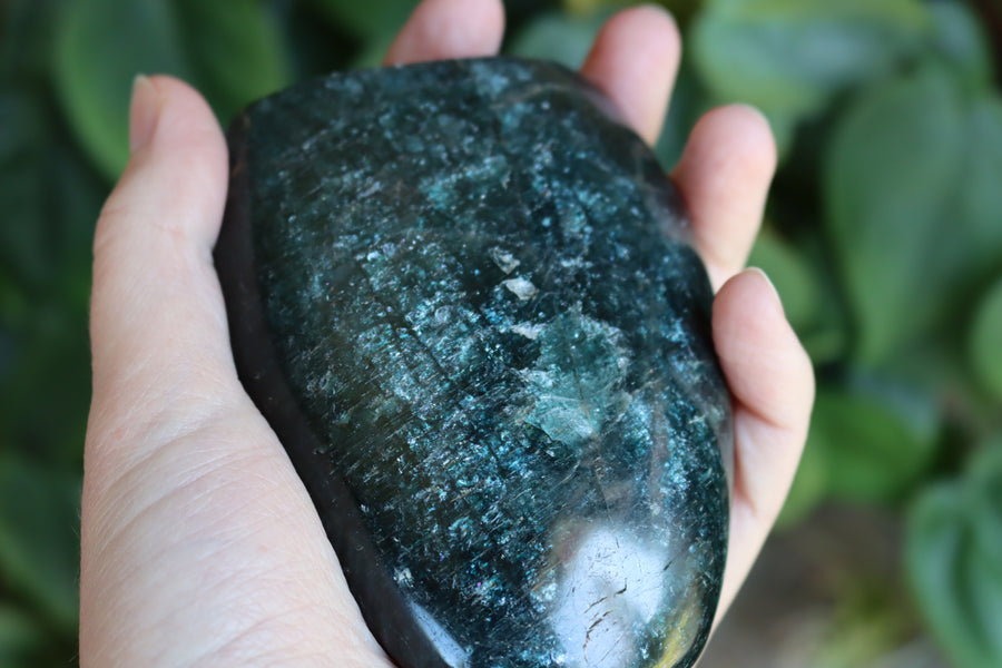 Green apatite free form 9 new