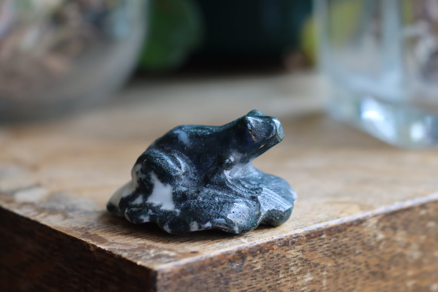 Moss agate frog 2 new