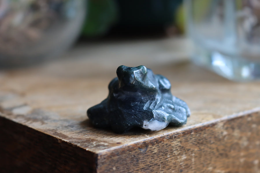 Moss agate frog 2 new