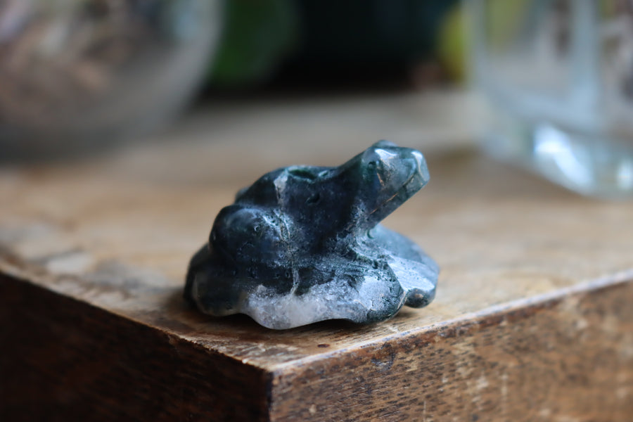 Moss agate frog 3 new